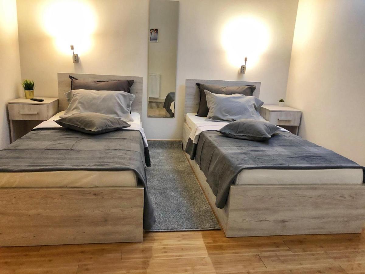 Tepic Garni Hotel Temerin Εξωτερικό φωτογραφία