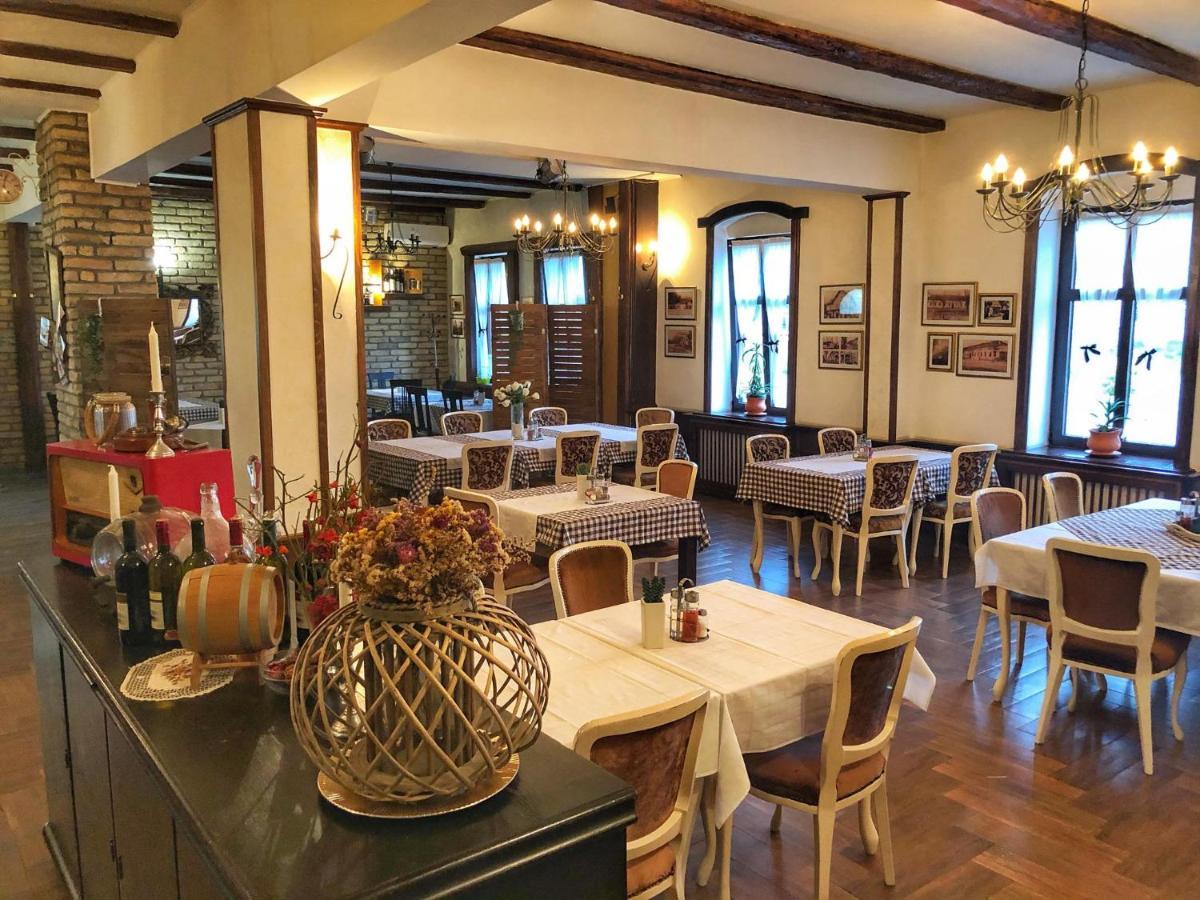 Tepic Garni Hotel Temerin Εξωτερικό φωτογραφία
