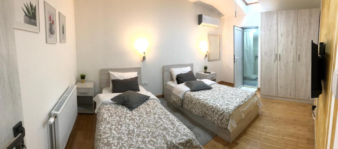 Tepic Garni Hotel Temerin Εξωτερικό φωτογραφία